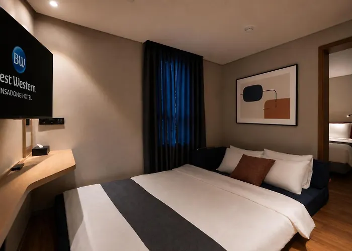 Western Insadong 2* Seoel